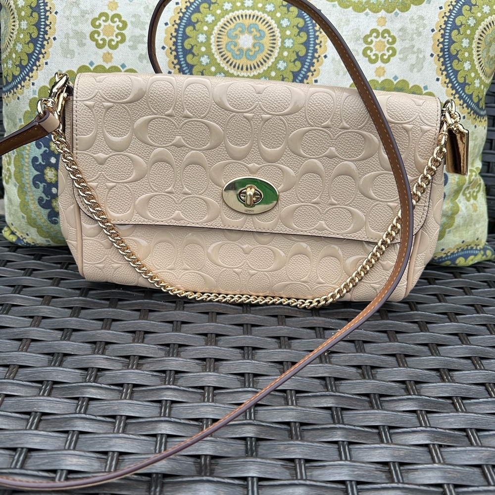 Coach Signature RUBY CROSSBODY  DEBOSSED Cream PATENT LEATHER